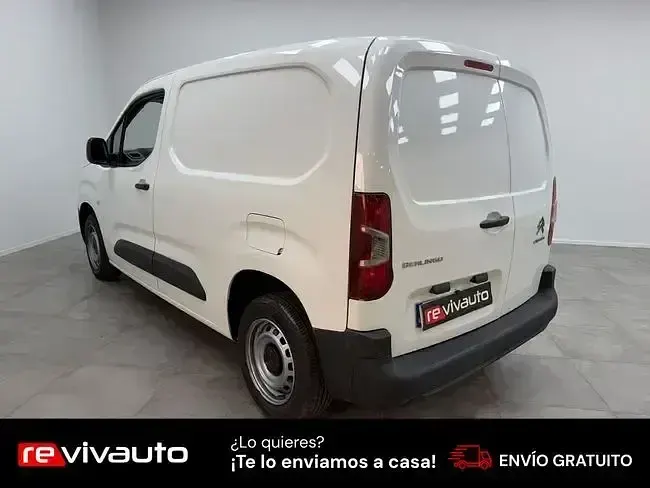 Usado Citroën Berlingo 100 CV (73 kW) 2022 Blanco Monovolumen