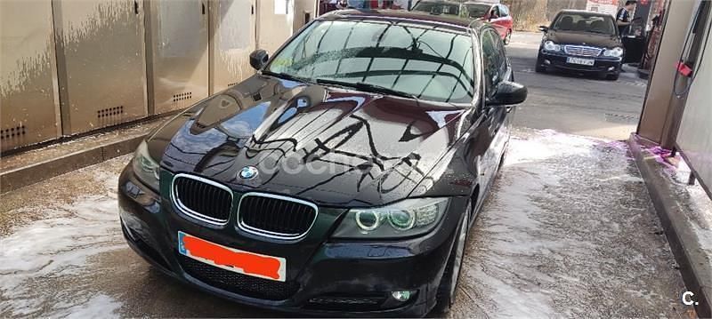 Negro Usado 2010 BMW 320 Berlina | 7500 € (Precio justo) - Imagen 1/4