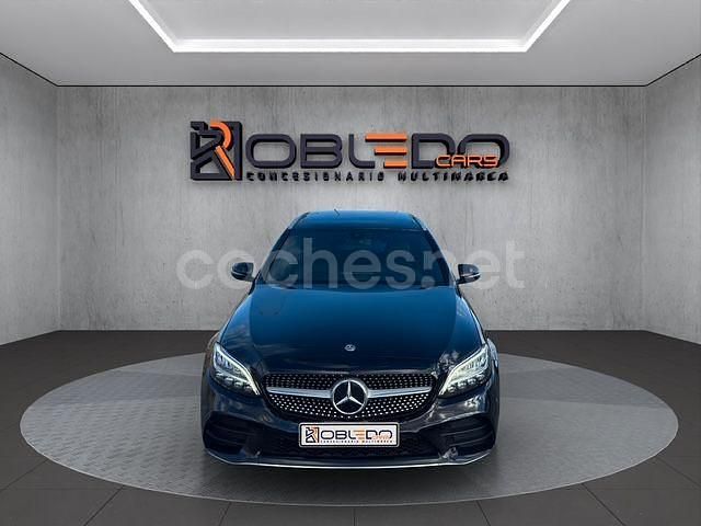 Usado Mercedes C220 194 CV (142 kW) 2018 Negro Familiar