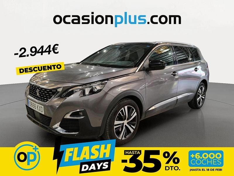 Usado Peugeot 5008 GT-line 130 CV (95 kW) 2019 Gris SUV