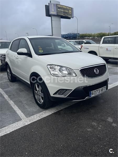 Usado Ssangyong (KGM) Korando 175 CV (128 kW) 2011 Blanco SUV