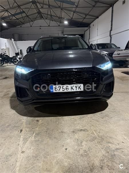 Usado Audi Q8 S-Line 286 CV (210 kW) 2019 Gris / plata SUV