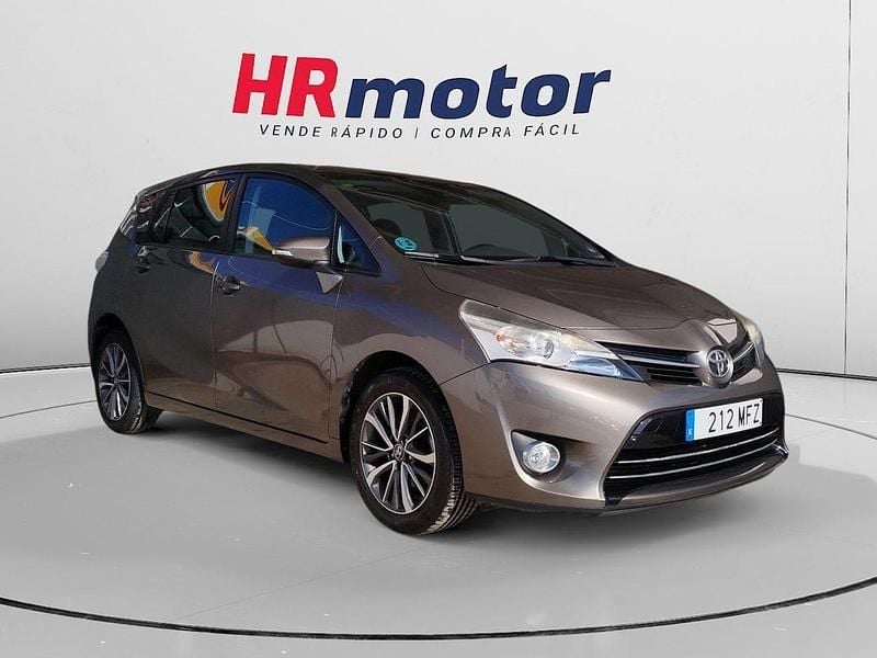Marrón Usado 2016 Toyota Verso Advance Monovolumen | 15.990 € (Precio justo) - Imagen 1/4