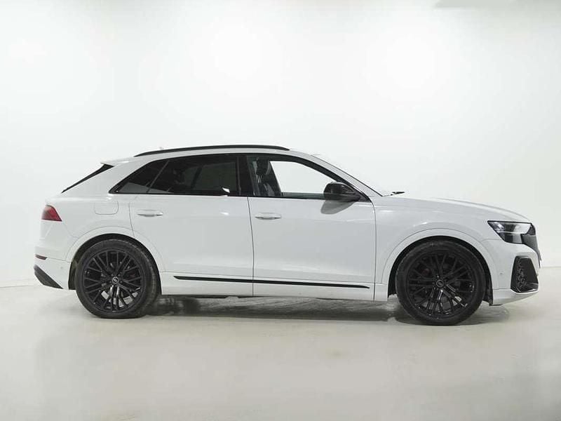 Usado Audi Q8 Sport 286 HP (210 kW) 2024 Branco SUV