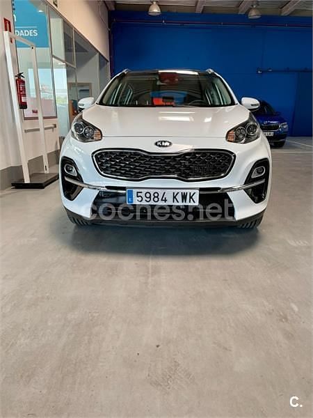 Usado Kia Sportage 115 CV (84 kW) 2019 Blanco SUV