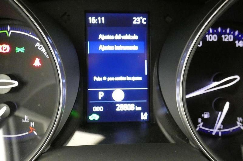 Usado Toyota C-HR Advance 122 CV (89 kW) 2023 Gris SUV