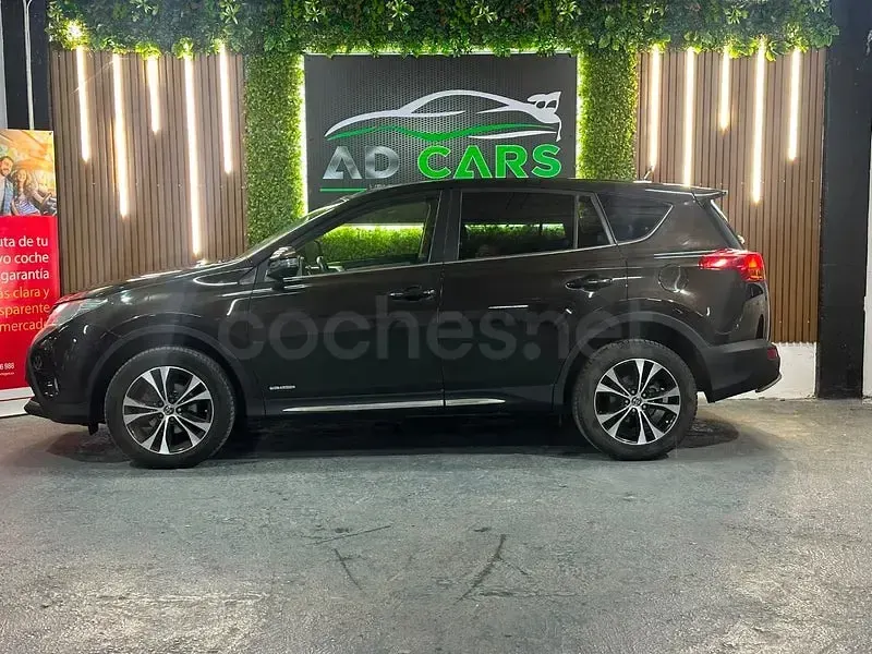 Usado Toyota RAV4 Advance 124 CV (91 kW) 2015 Marrón SUV