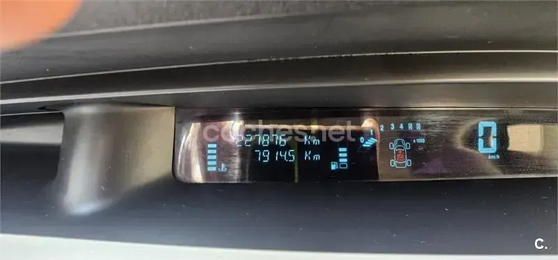 Usado Renault Grand Scénic II Dynamique 130 CV (95 kW) 2008 Negro Monovolumen