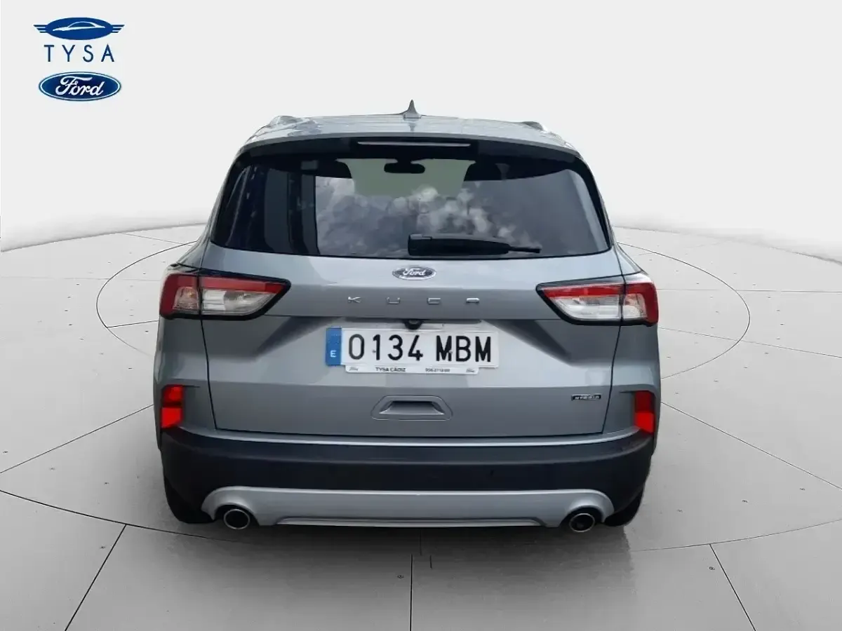Begagnad Ford Kuga Titanium 225 HK (165 kW) 2022 Grå SUV