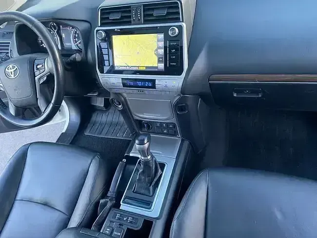 Usado Toyota Land Cruiser 177 CV (130 kW) 2018 Blanco SUV