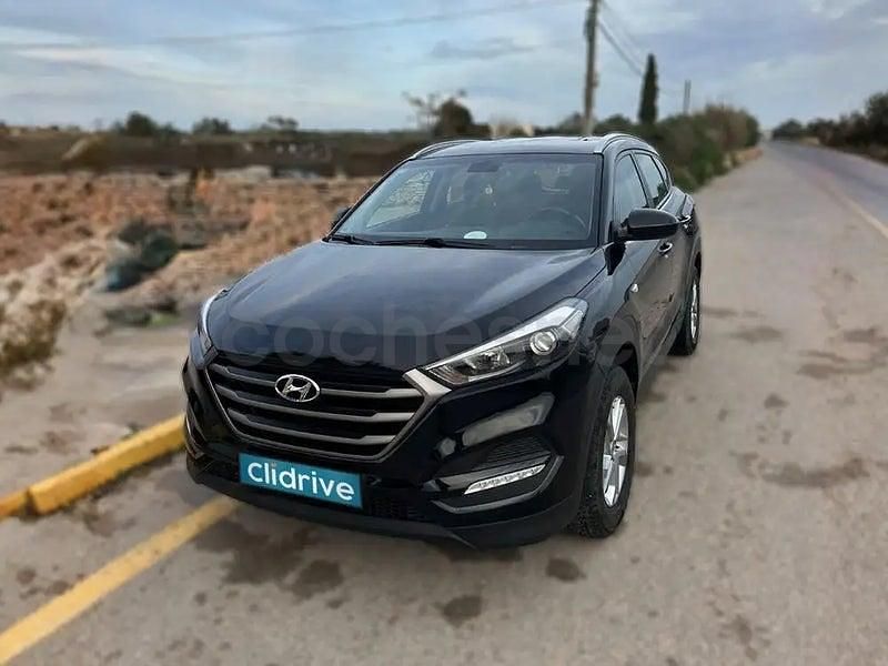 Usado Hyundai Tucson 131 CV (96 kW) 2016 Negro SUV