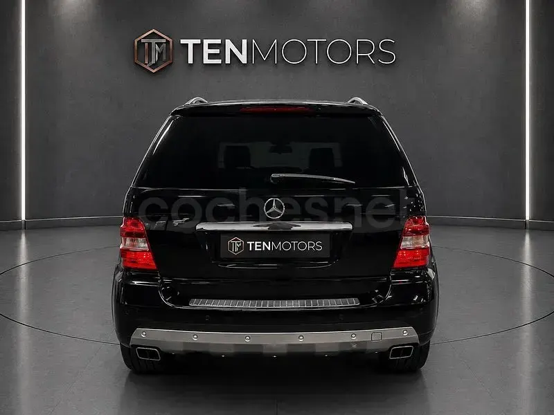 Usado Mercedes ML320 224 CV (164 kW) 2009 Negro SUV
