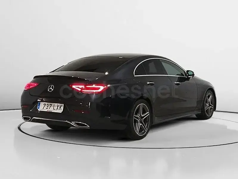 Usado Mercedes CLS220 194 CV (142 kW) 2022 Gris / plata Coupe