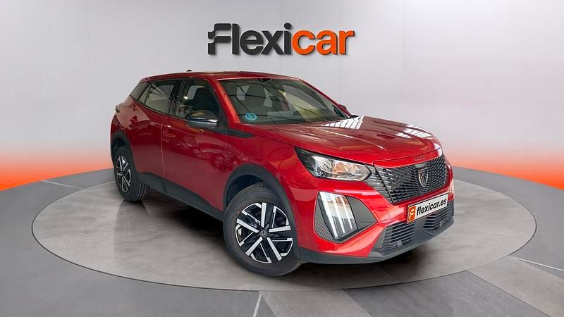 Usado Peugeot 2008 Active 100 CV (73 kW) 2023 Rojo SUV