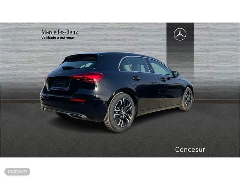 Usado Mercedes A250 Progressive 218 CV (160 kW) 2024 Negro Berlina