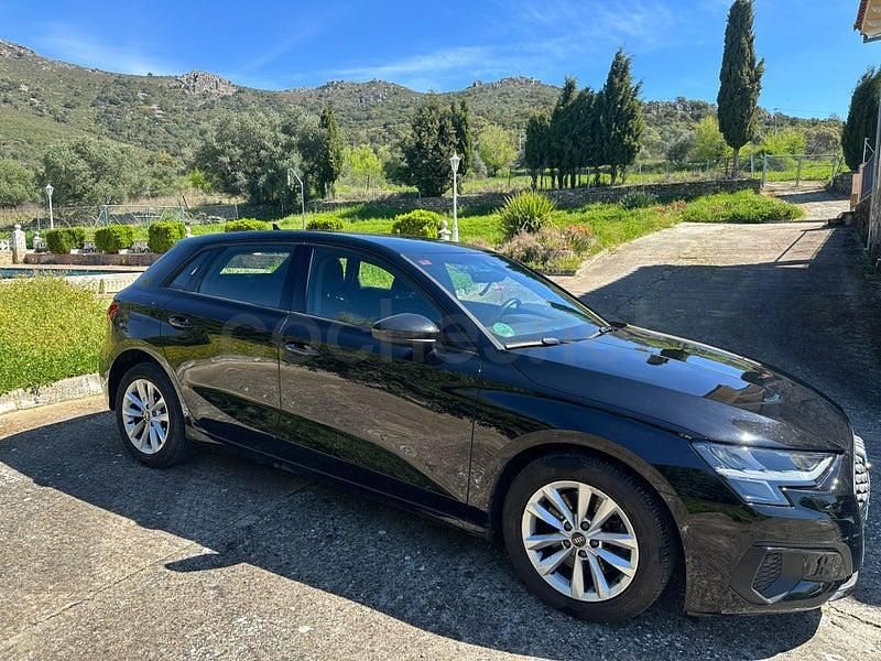 Usado Audi A3 150 CV (110 kW) 2021 Negro Berlina