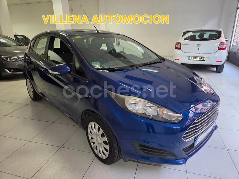 Azul Usado 2016 Ford Fiesta Trend Utilitario | 7450 € (Precio justo) - Imagen 1/4