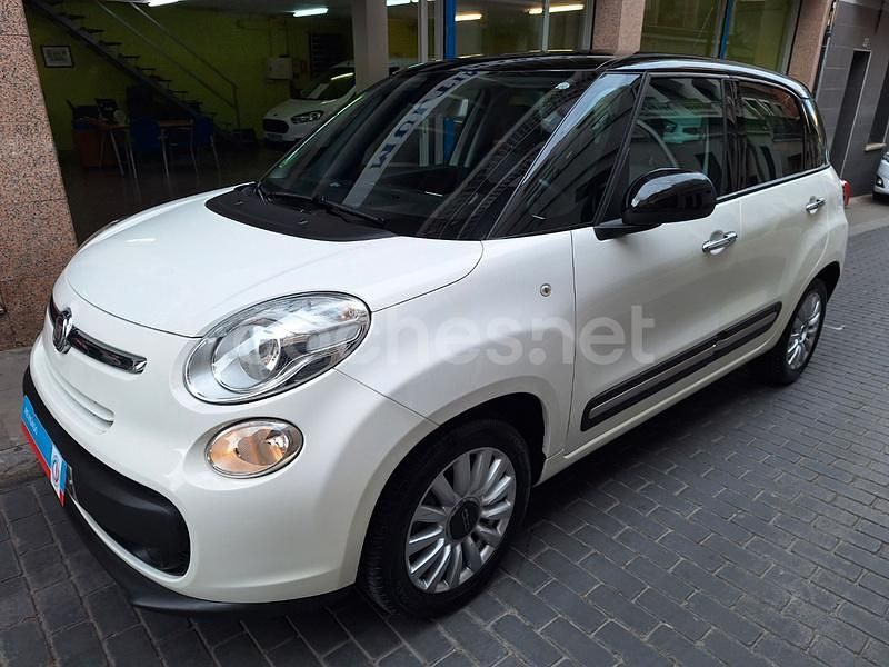 Blanco Usado 2015 Fiat 500L Lounge Monovolumen | 10.770 € (Precio justo) - Imagen 1/4