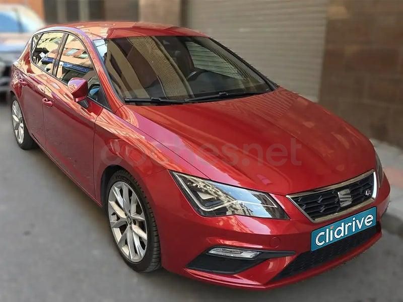 Usado Seat Leon FR 150 CV (110 kW) 2017 Rojo Berlina