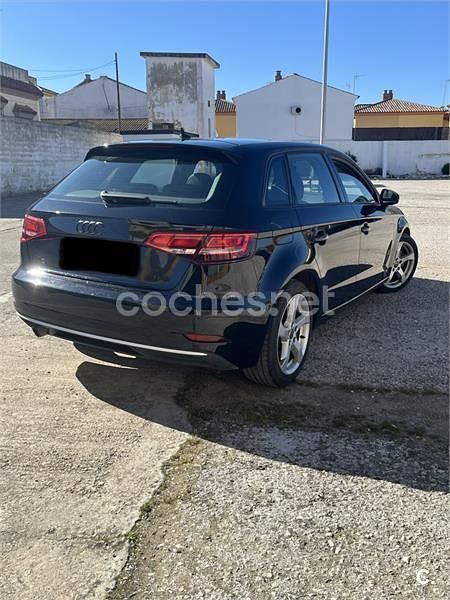 Usado Audi A3 Sport 115 CV (84 kW) 2018 Negro Berlina