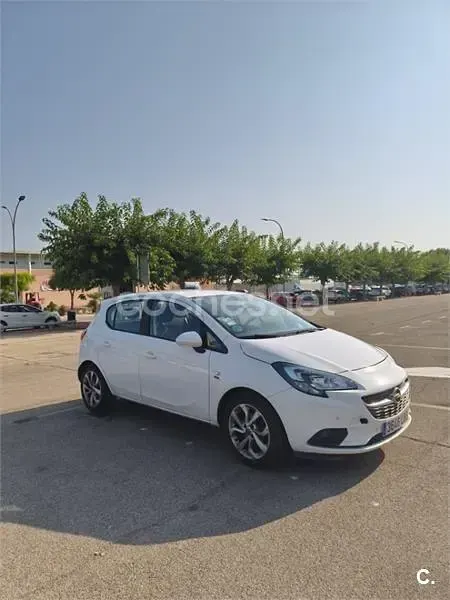 Usado Opel Corsa Selective 90 CV (66 kW) 2019 Blanco Utilitario