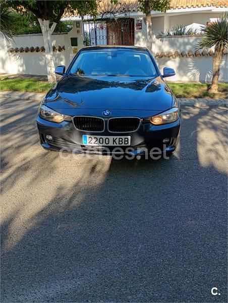 Gris / plata Usado 2012 BMW 316 Berlina | 8300 € (Precio justo) - Imagen 1/4