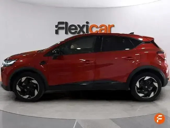 Usado Renault Captur Techno 140 CV (102 kW) 2025 Rojo SUV