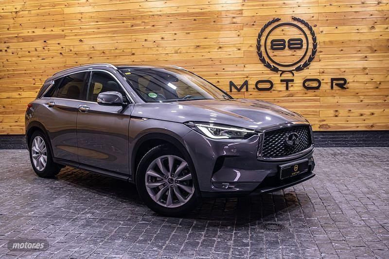 Usado Infiniti QX50 268 CV (197 kW) 2020 Gris Familiar