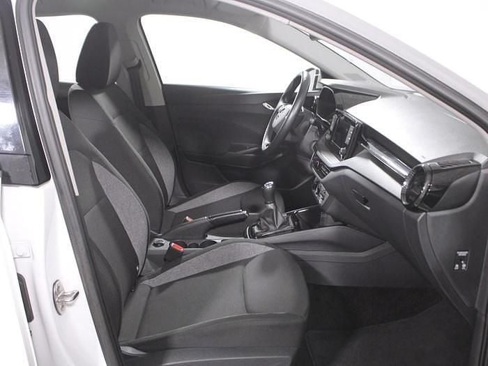 Usado Skoda Fabia Active 95 CV (69 kW) 2022 Blanco Utilitario