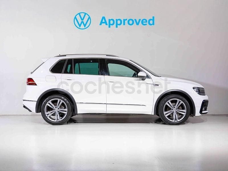 Usado VW Tiguan Sportline 150 CV (110 kW) 2020 Blanco SUV