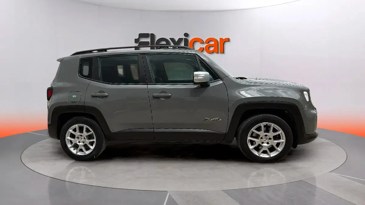 Usado Jeep Renegade Limited 131 CV (96 kW) 2022 Gris SUV