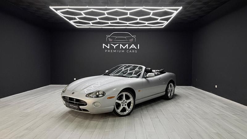 Usado Jaguar XK8 298 CV (219 kW) 2005 Gris Descapotable