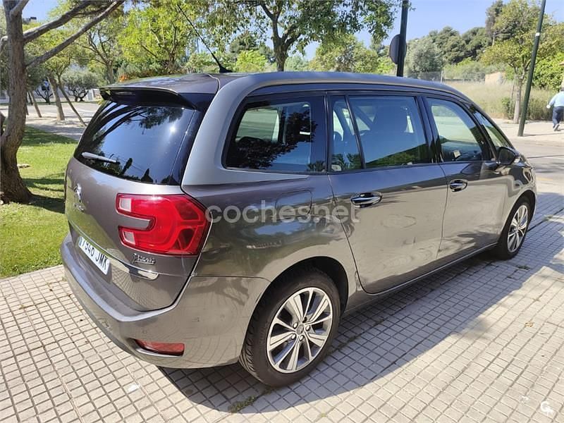 Usado Citroën Grand C4 Picasso Feel 150 CV (110 kW) 2016 Negro Monovolumen