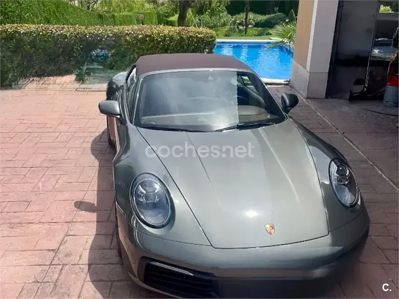 Usado Porsche 911 Carrera 4 Cabriolet 385 CV (283 kW) 2021 Verde Descapotable