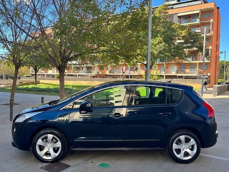 Usado Peugeot 3008 Sport 150 CV (110 kW) 2010 Azul Familiar