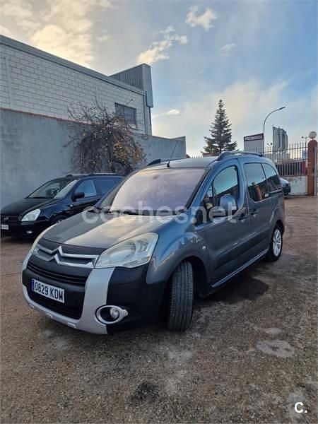 Usado Citroën Berlingo XTR 110 CV (80 kW) 2011 Azul Monovolumen