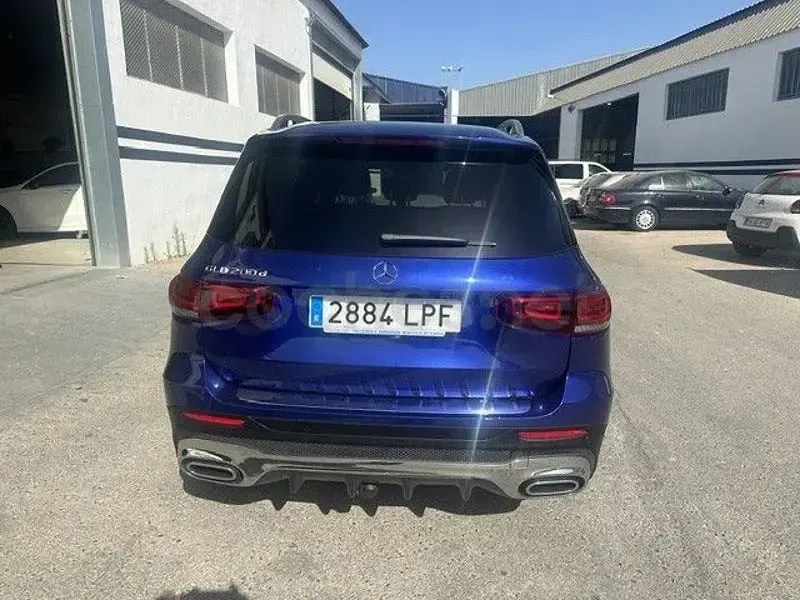 Usado Mercedes GLB200 150 CV (110 kW) 2021 Azul SUV