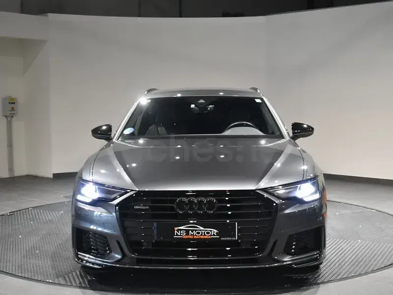 Usado Audi A6 Sport 231 CV (169 kW) 2019 Gris / plata Familiar