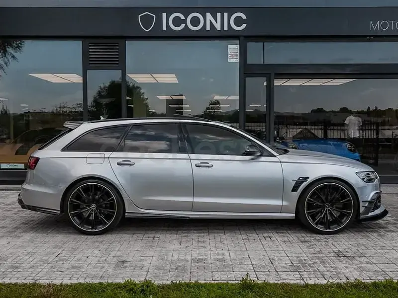 Usado Audi RS6 Exclusive 605 CV (444 kW) 2017 Gris / plata Familiar