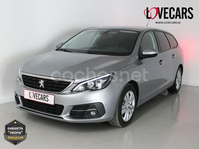 Usado Peugeot 308 SW Active 130 CV (95 kW) 2021 Gris / plata Familiar