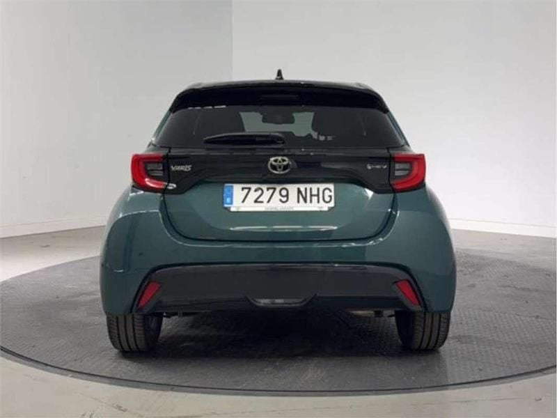 Usado Toyota Yaris Hybrid Style 116 CV (85 kW) 2025 Utilitario