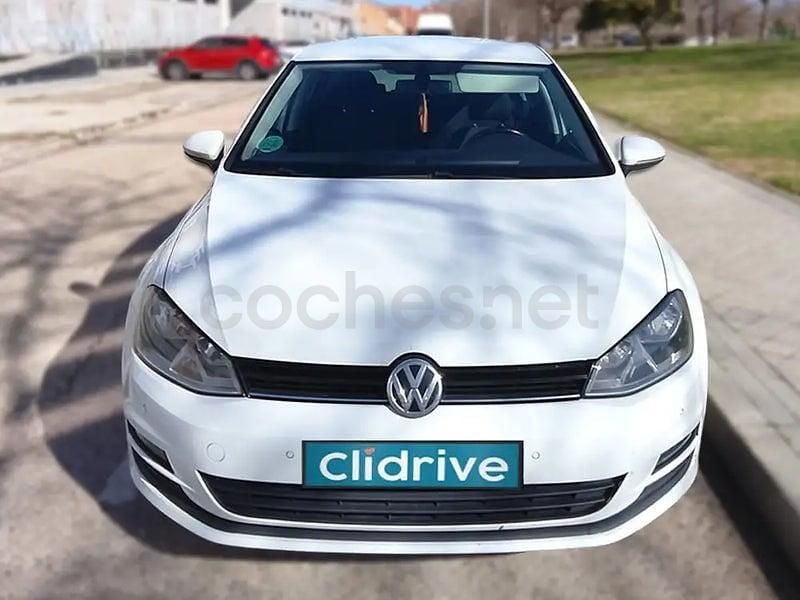 Usado VW Golf VII Advance 110 CV (80 kW) 2015 Blanco Berlina