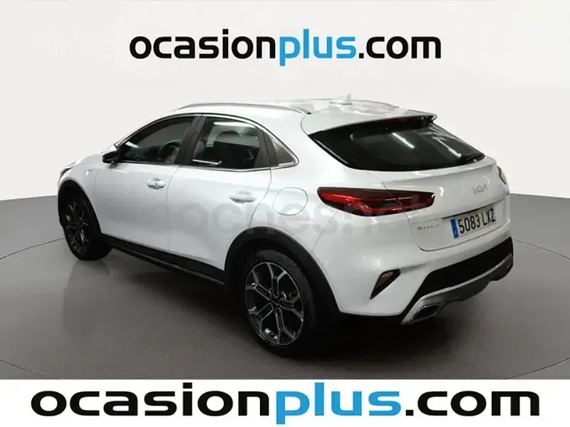 Usado Kia XCeed 141 CV (103 kW) 2022 Blanco SUV