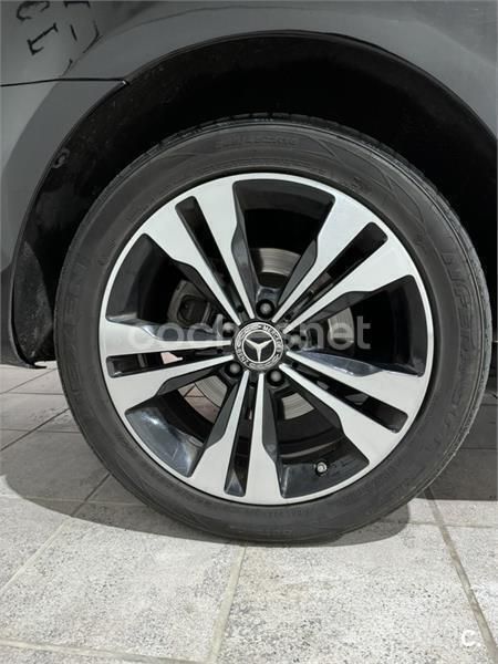 Usado Mercedes V220 Avantgarde 163 CV (119 kW) 2016 Negro Monovolumen