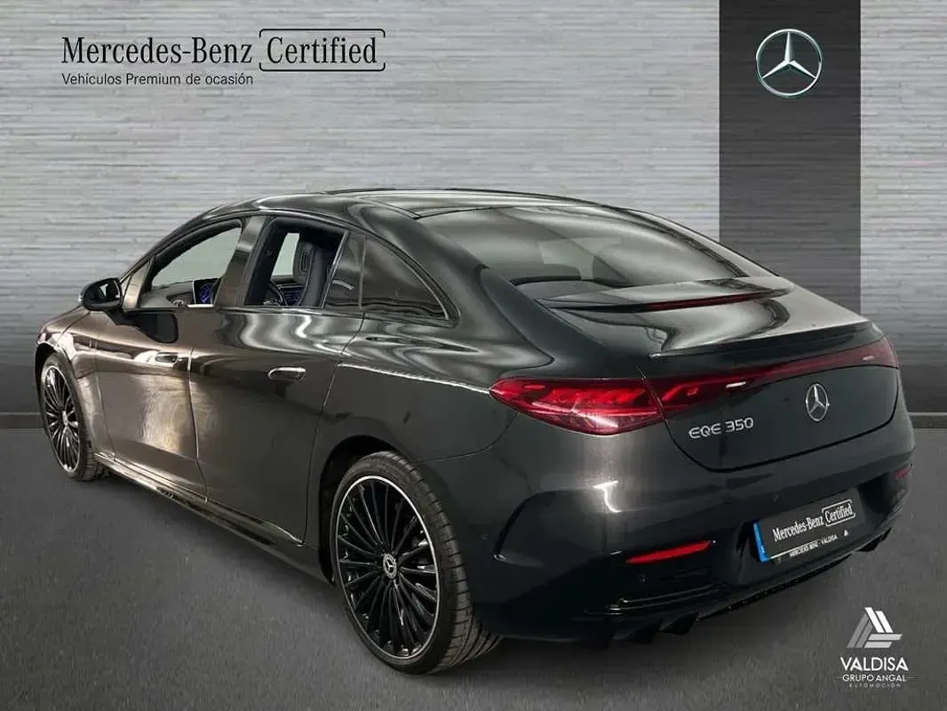 Usado Mercedes EQE350 AMG line 214 kW (292 CV) 2022 Berlina