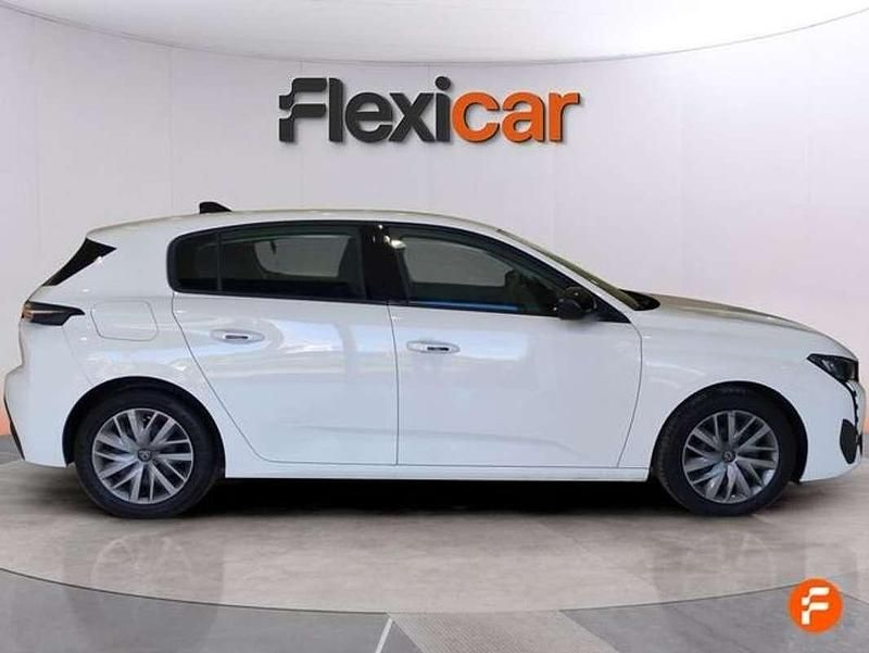 Usado Peugeot 308 Active 110 CV (80 kW) 2022 Blanco Utilitario