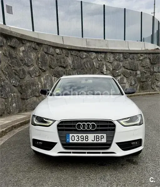 Usado Audi A4 S-Line 150 CV (110 kW) 2014 Blanco Familiar