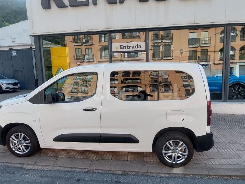 Blanco Usado 2019 Citroën Berlingo Live Monovolumen | 16.200 € (Un poco caro) - Imagen 1/4