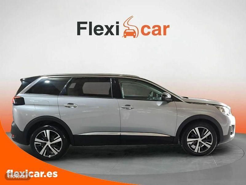 Usado Peugeot 5008 Allure 130 CV (95 kW) 2020 Gris Monovolumen