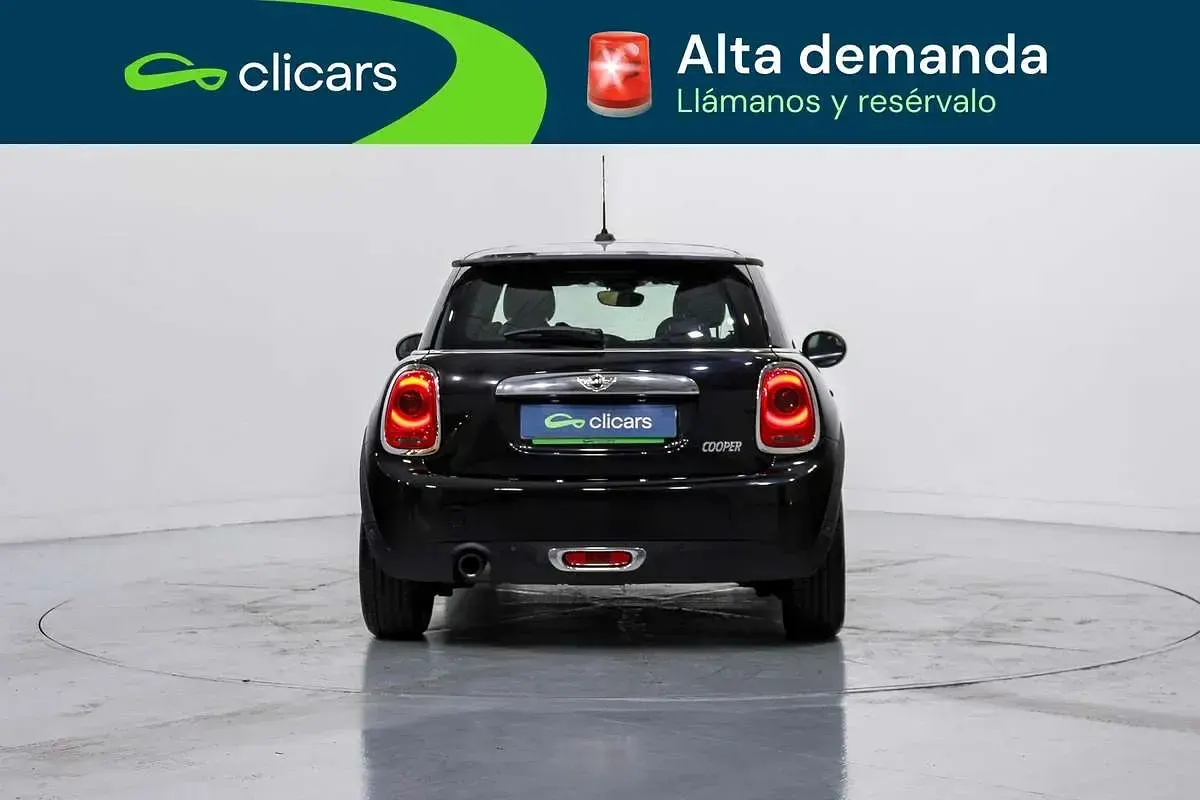 Usado Mini Cooper 136 CV (100 kW) 2015 Gris Utilitario